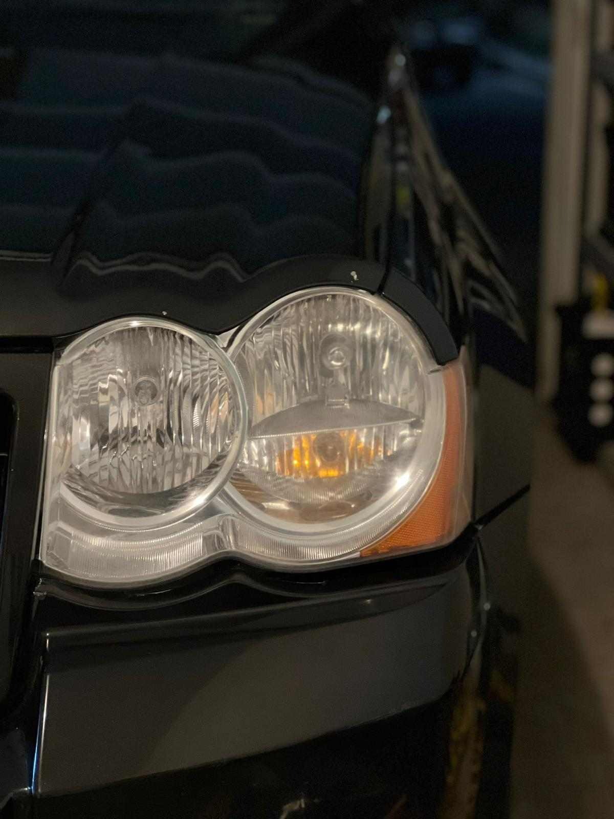 After restoration: Headlight fully restored to a crystal-clear, like-new finish, free from fogginess, oxidation, and cloudiness, providing improved clarity and brightness for better visibility and an enhanced appearance