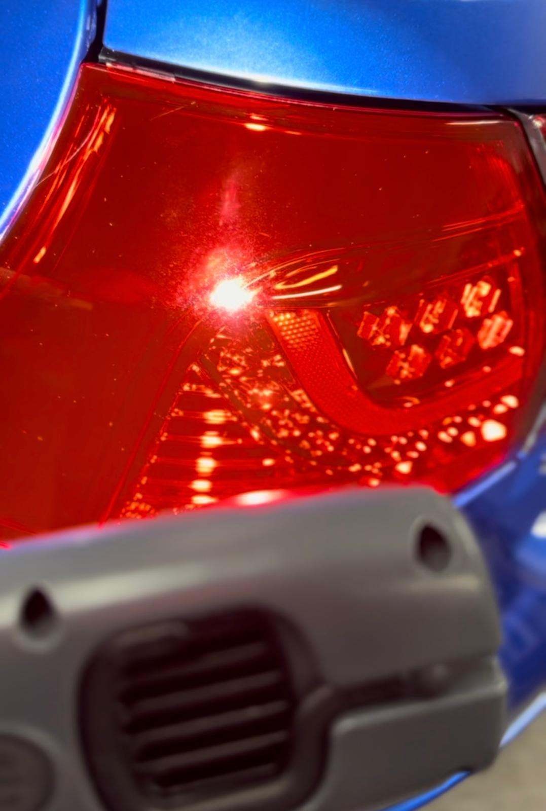 After restoration: Tail light restored to a crystal-clear, flawless finish, with all scratches and scuffs eliminated, showcasing a brilliant shine and enhanced clarity for a like-new appearance